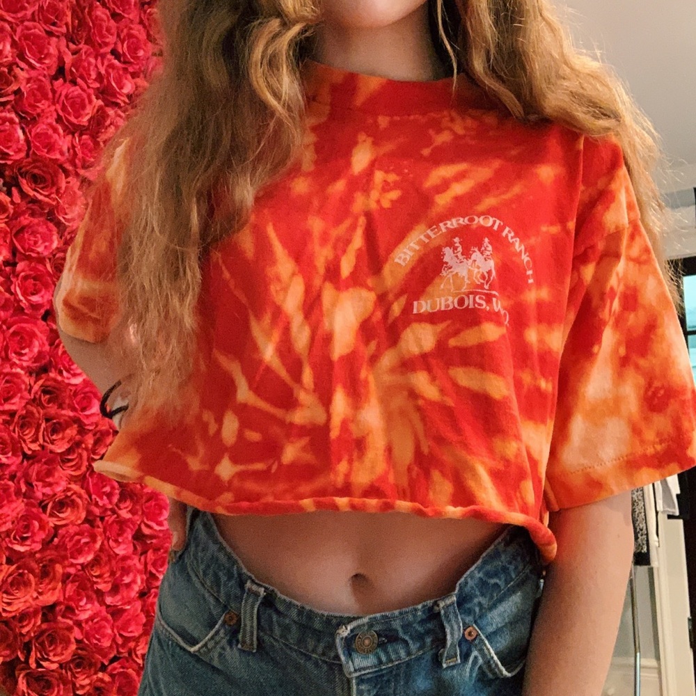 tie dye crop top